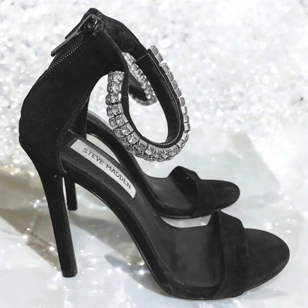 Steve Madden Rhinestone Heels – Glam & Elegance